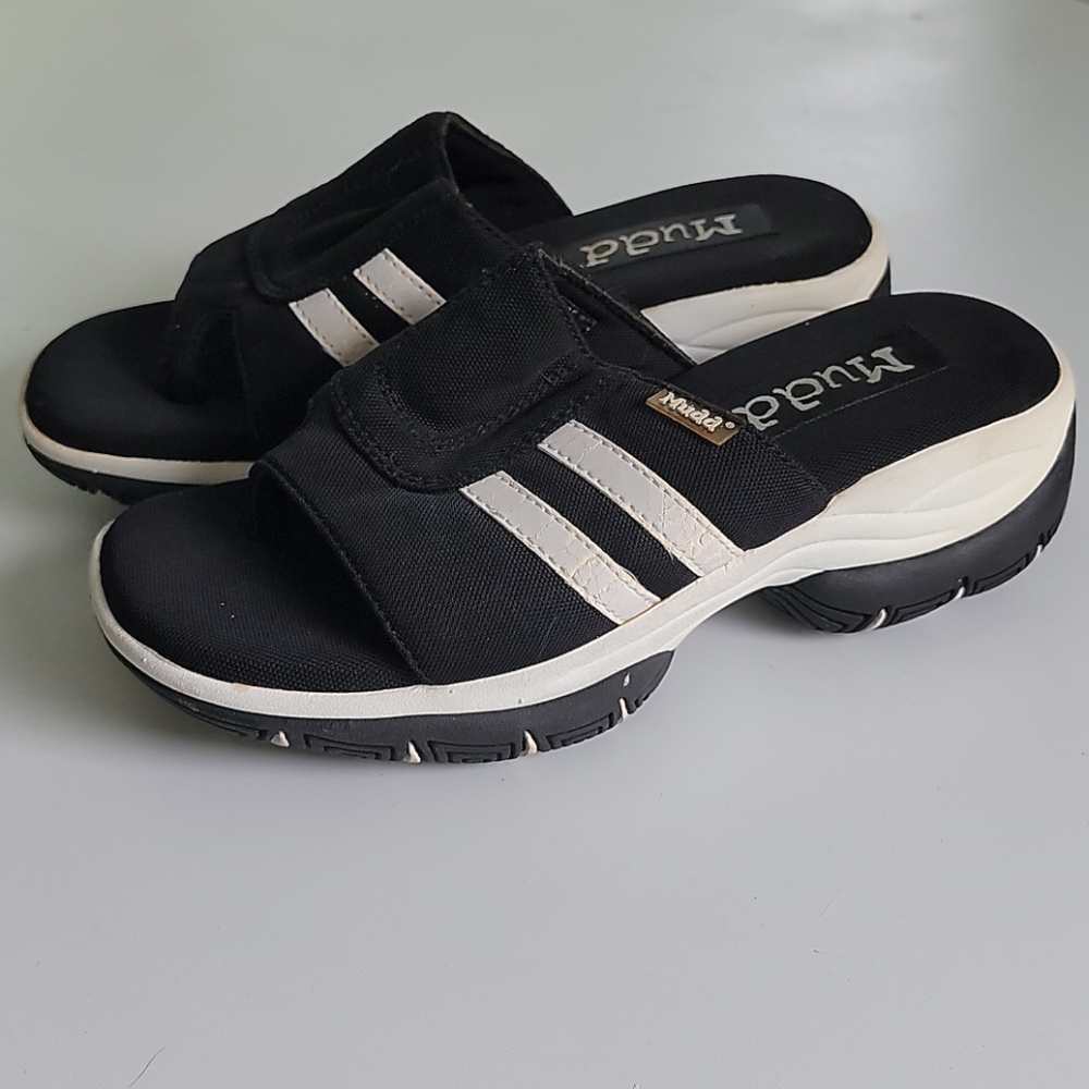Sporty Mudd Platform Sneaker? Sandals